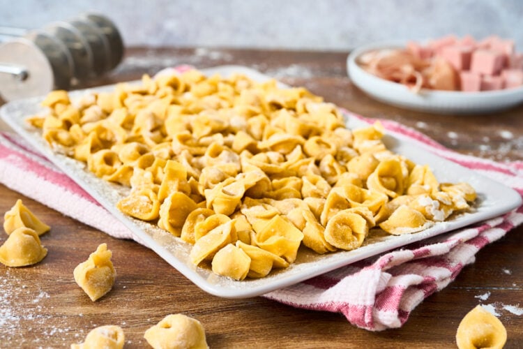 Tortellini alla bolognese