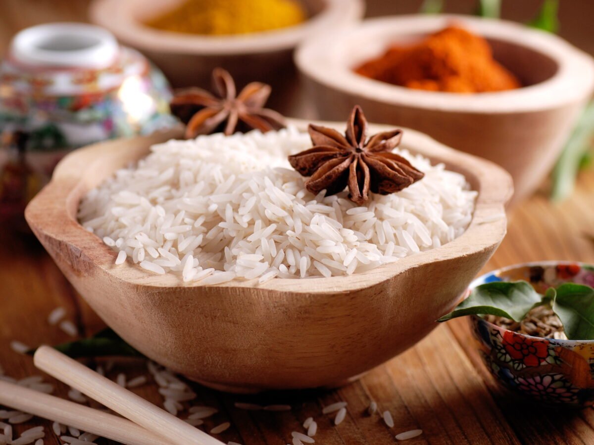 Come cucinare il riso basmati: ricette adatte a ogni stagione