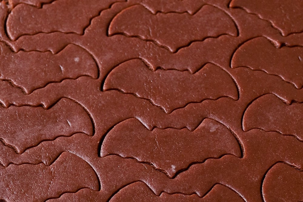 Biscotti pipistrello al cioccolato - Step 7