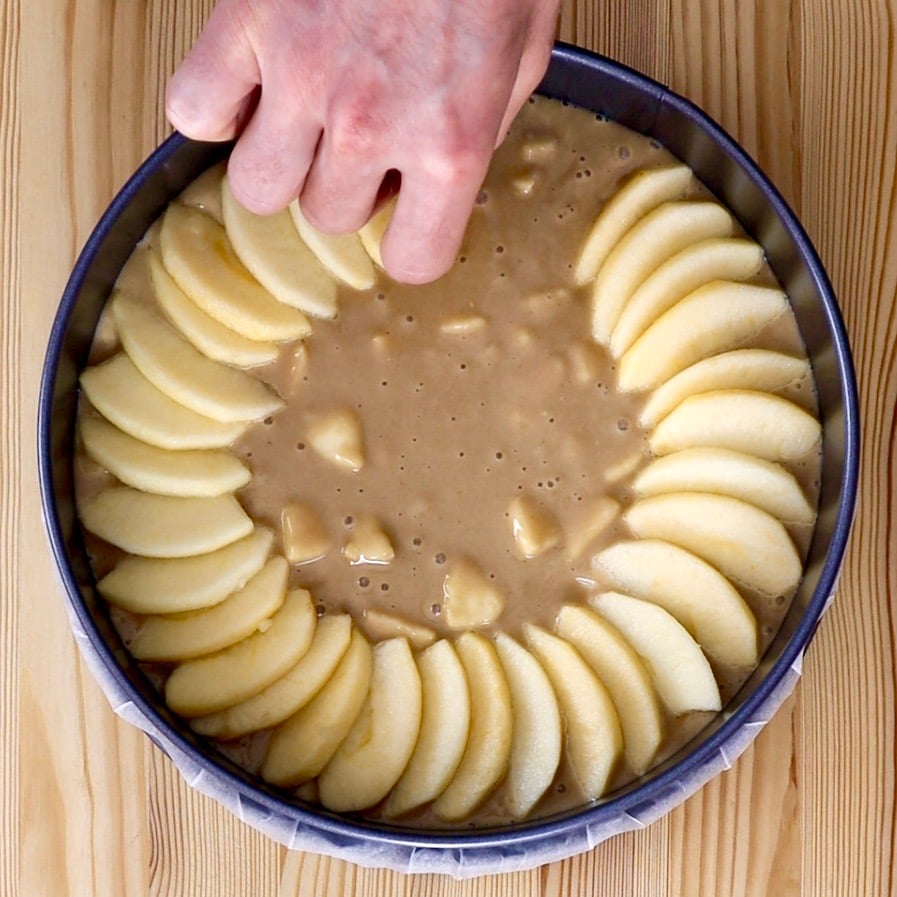 Torta soffice con farina di castagne e mele - Step 4