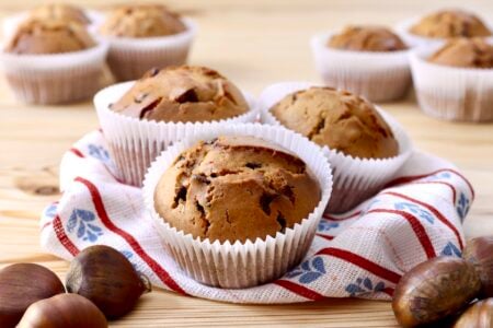 Muffin con farina di castagne e cioccolato