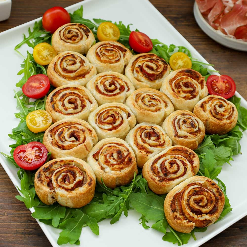 alberello di sfoglia speck e formaggio