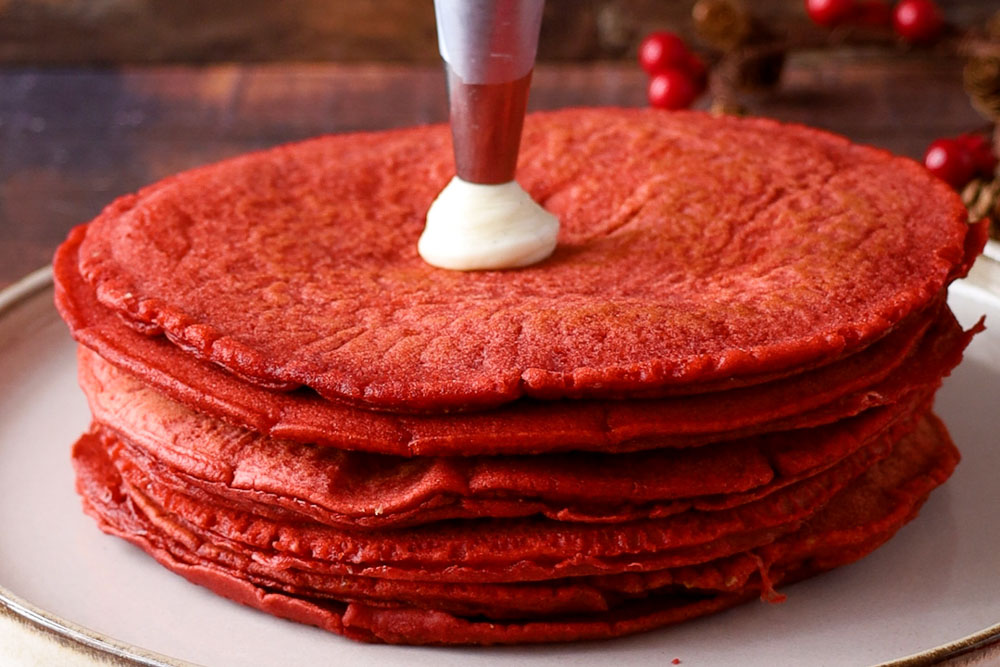 Pancake red velvet - Step 8