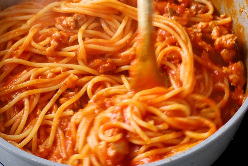 Spaghetti con sugo di salsiccia - Step 7