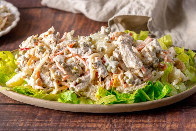 Insalata di pollo russa