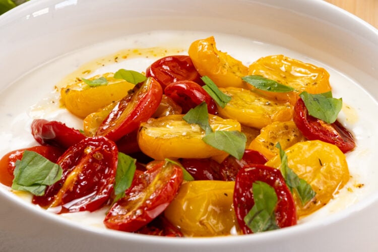crema di feta e pomodorini