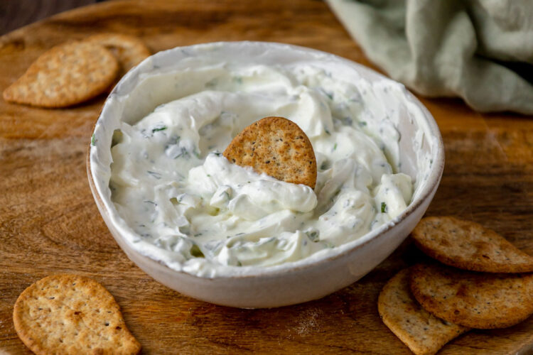salsa al formaggio e yogurt