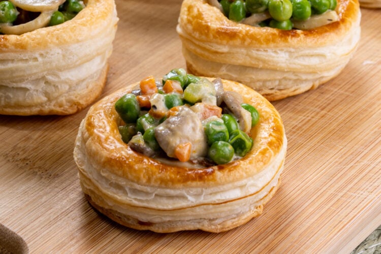 Vol au vent ripieni con verdure