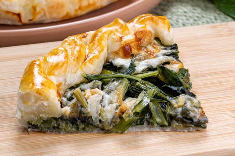 Torta salata alle bietole