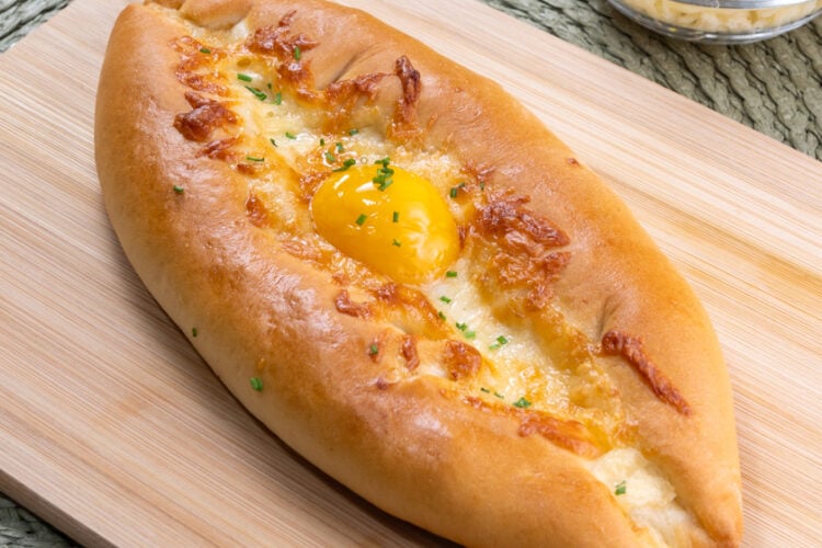 Khachapuri