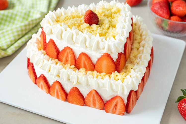 torta furba fragole e panna