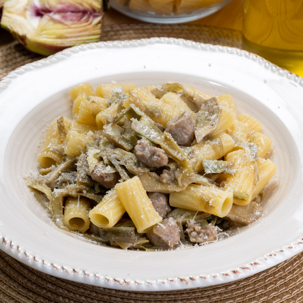 pasta carciofi e salsiccia
