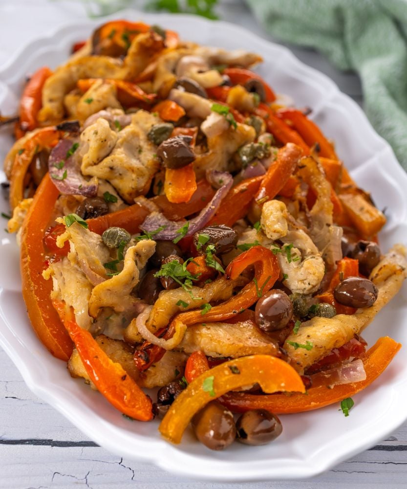 straccetti di tacchino con peperoni e cipolla